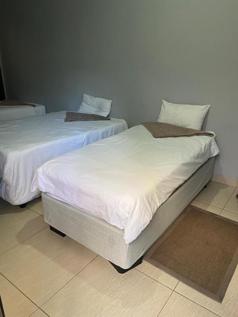 Pandeinge Otel Windhoek Dış mekan fotoğraf