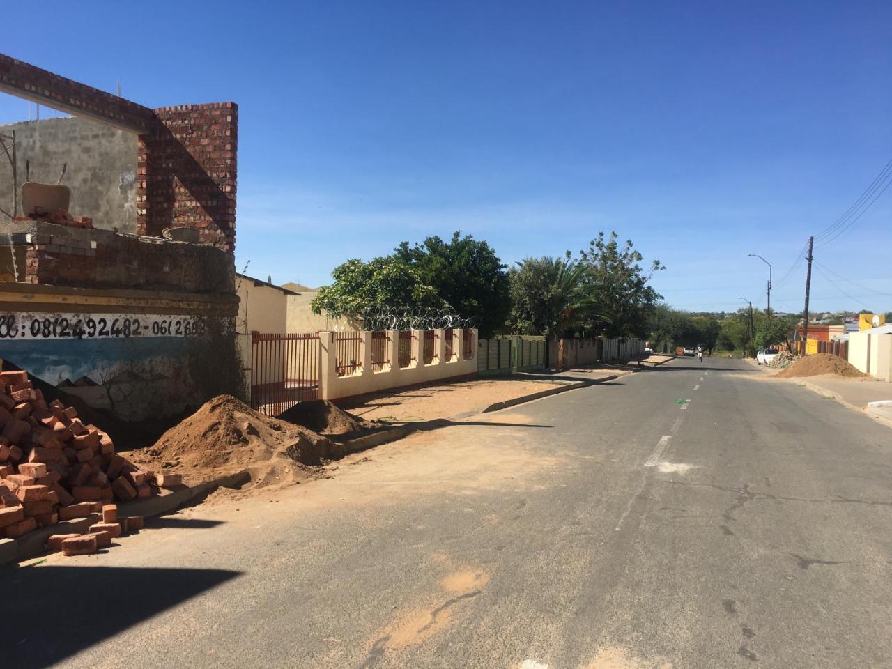 Pandeinge Otel Windhoek Dış mekan fotoğraf