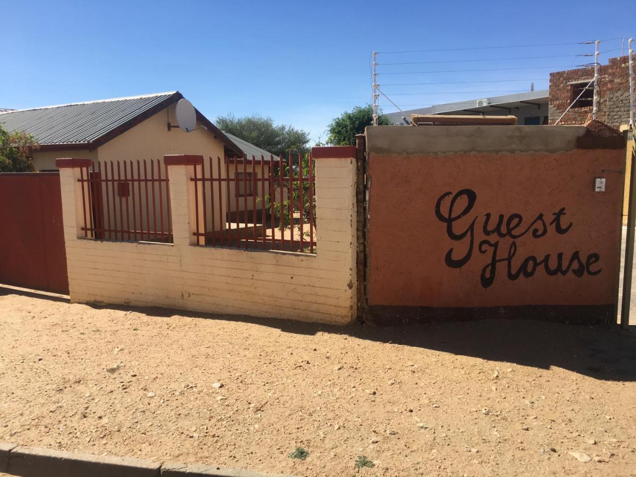 Pandeinge Otel Windhoek Dış mekan fotoğraf