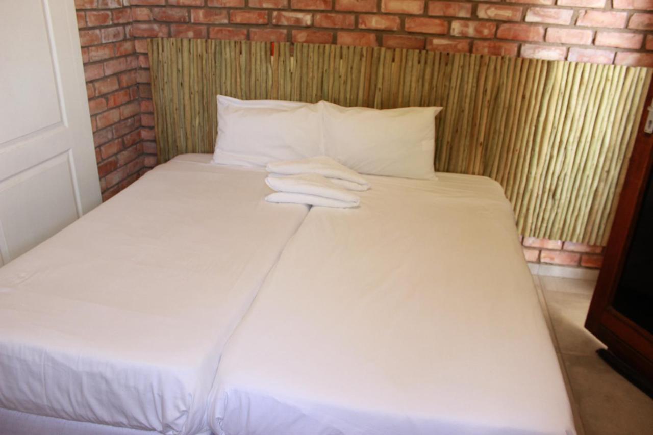 Pandeinge Otel Windhoek Dış mekan fotoğraf