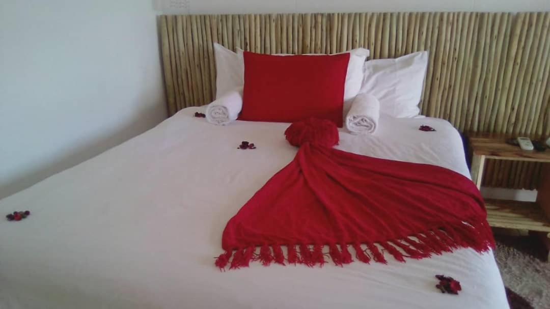 Pandeinge Otel Windhoek Dış mekan fotoğraf